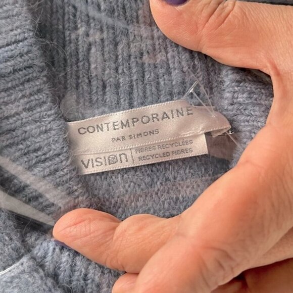 Simons - Ladies Mock-Neck Poncho Sweater - Light Blue. Size: OS. NWT. (1797) - Picture 4 of 8